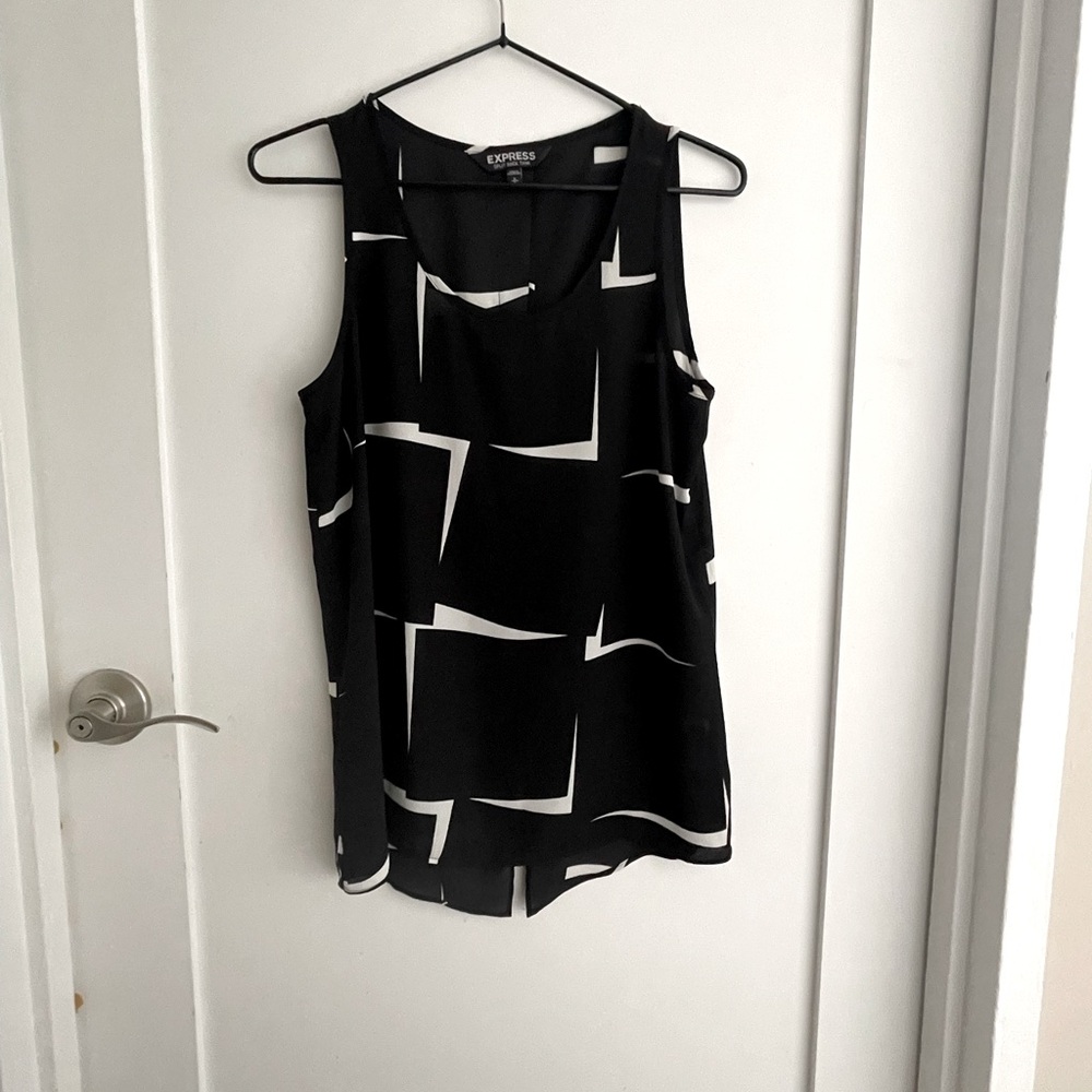 Express Black Graphic Tank Top Relaxed Fit, Split Back